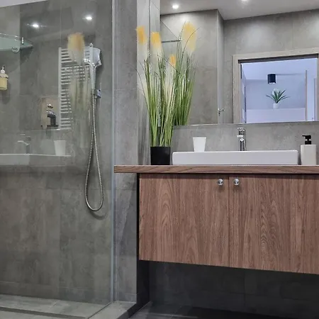Apartment Q Eden Klimatyzowany Dwupokojowy Z Garazem Gratis Manufaktura Fv